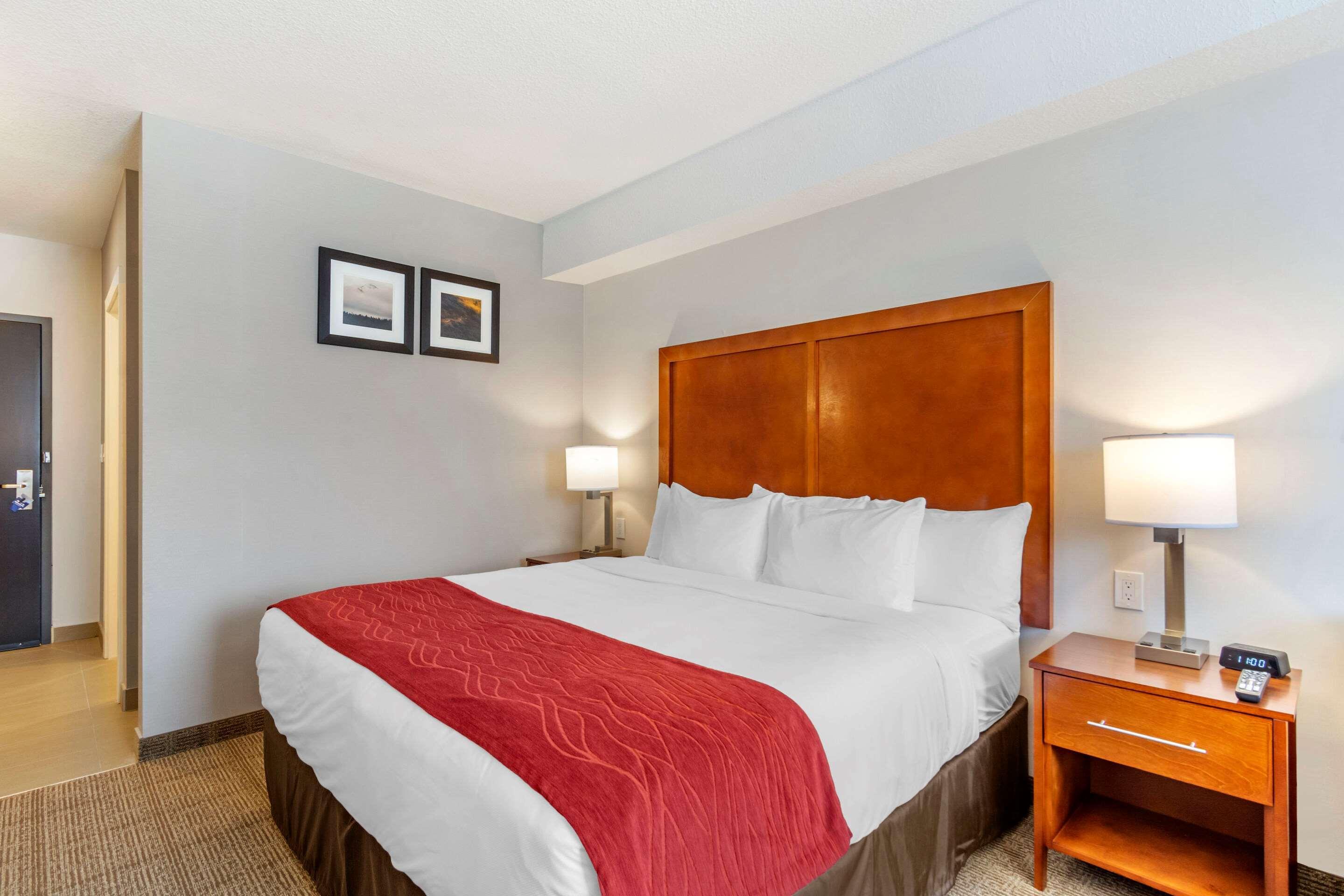 Comfort Inn & Suites Valemount Exterior foto
